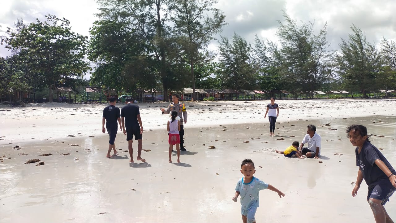 Polsek Gunung Kijang Polres Bintan Tak Pernah Bosan Berikan Himbauan Keselamatan Berwisata