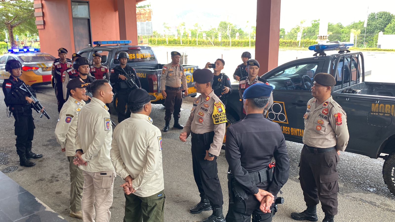 Patroli Dialogis Satgas Operasi Mantab Brata Seligi 2023-2024 Polres Bintan Sambangi Kantor Pemerintahan, KPU dan Bawaslu