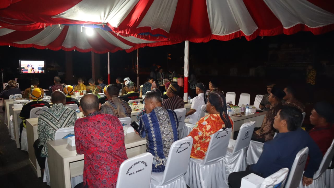 Rayakan Hari Bhayangkara Ke-78, Polres Bintan Gelar Nobar Wayang Kulit Bersama Kapolri dan Panglima TNI