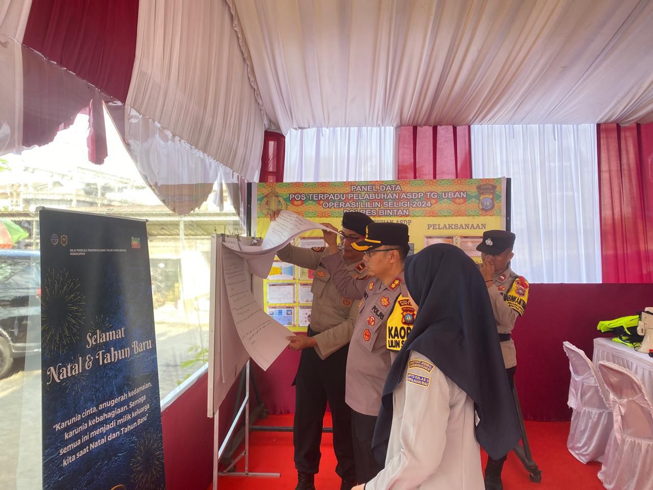Pastikan Situasi Aman dan Kondusif, Kapolres Bintan Tinjau Langsung pos-Pos Operasi Lilin Seligi 2024 Polres Bintan
