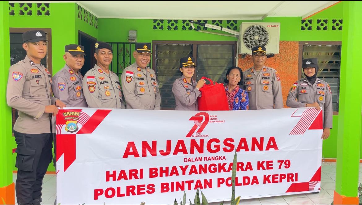 Pererat Tali Silaturahmi, Kapolres Bintan Kunjungi Warakauri Dalam Rangka Hari Bhayangkara ke 79